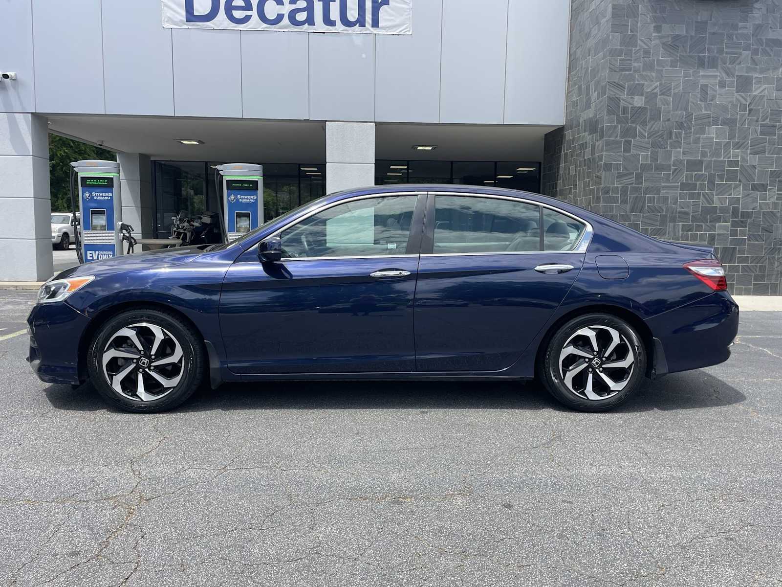 Thumbnail: 2017 Honda Accord - 3