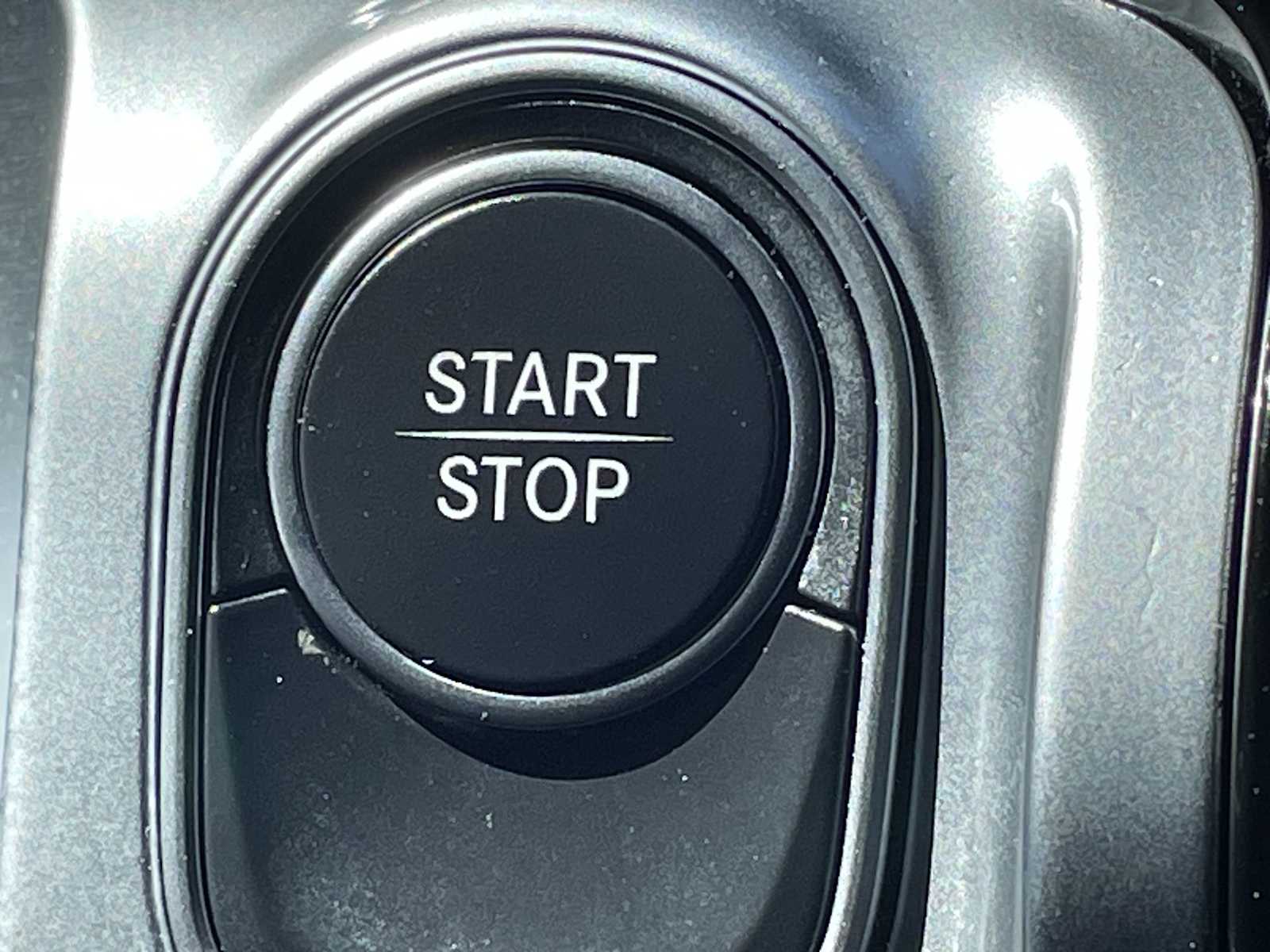 Thumbnail: 2023 Mercedes-Benz EQB - 20