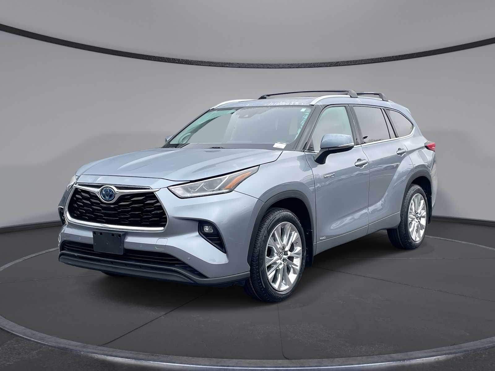 Thumbnail: 2020 Toyota Highlander - 1