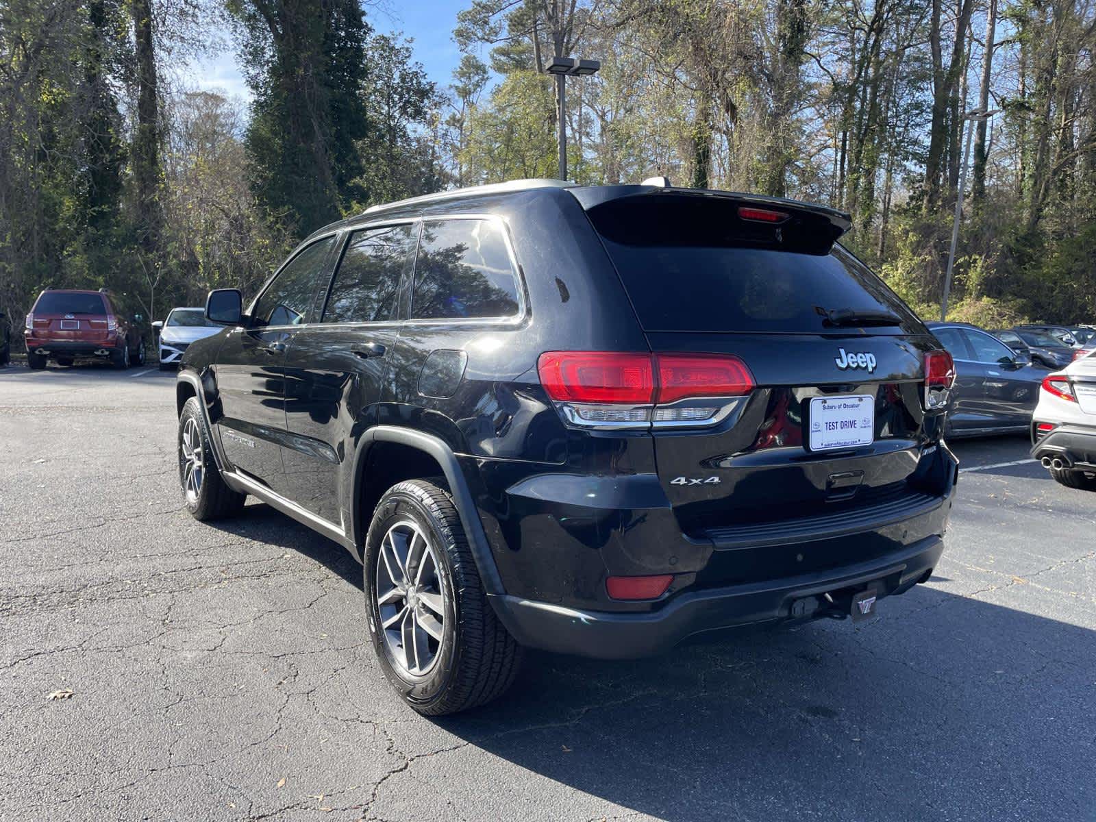 Thumbnail: 2018 Jeep Grand Cherokee - 3
