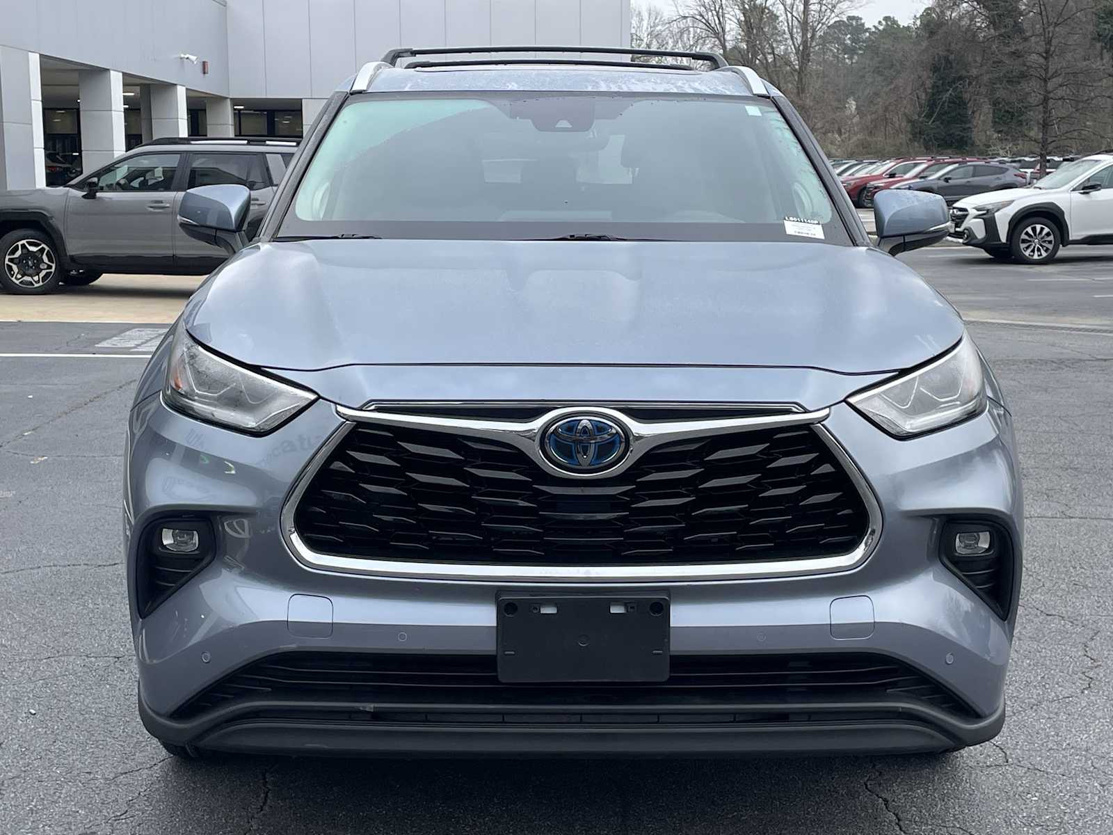 Thumbnail: 2020 Toyota Highlander - 6