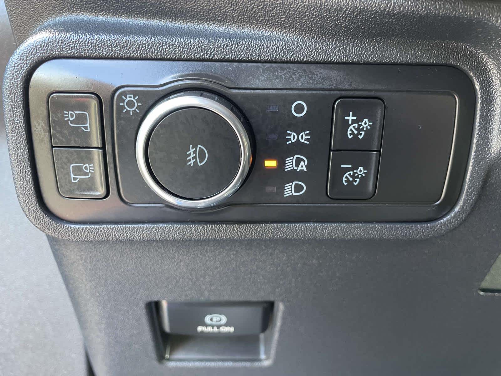 Thumbnail: 2022 Ford Bronco - 11