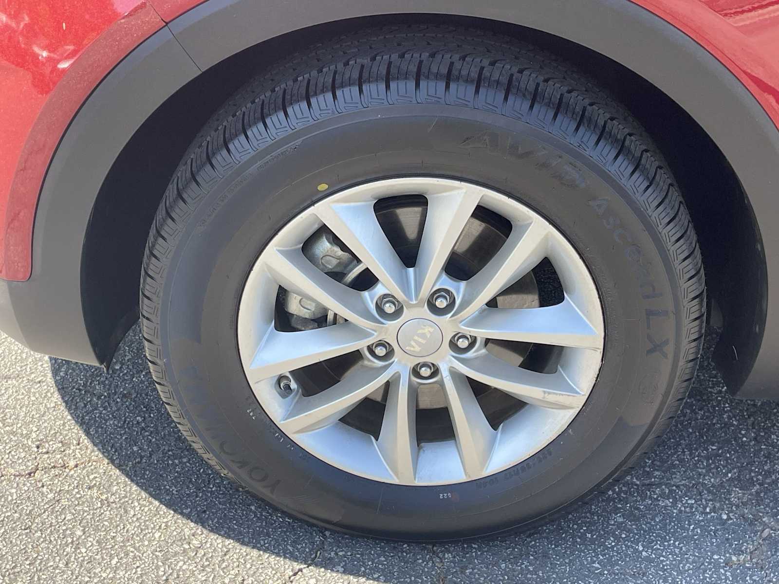 Thumbnail: 2017 Kia Sorento - 7