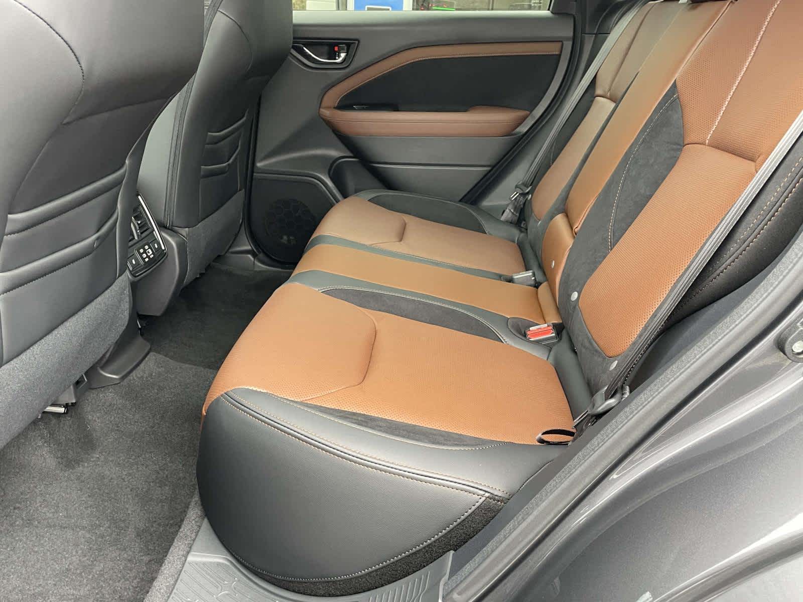 Thumbnail: 2026 Subaru Forester - 9