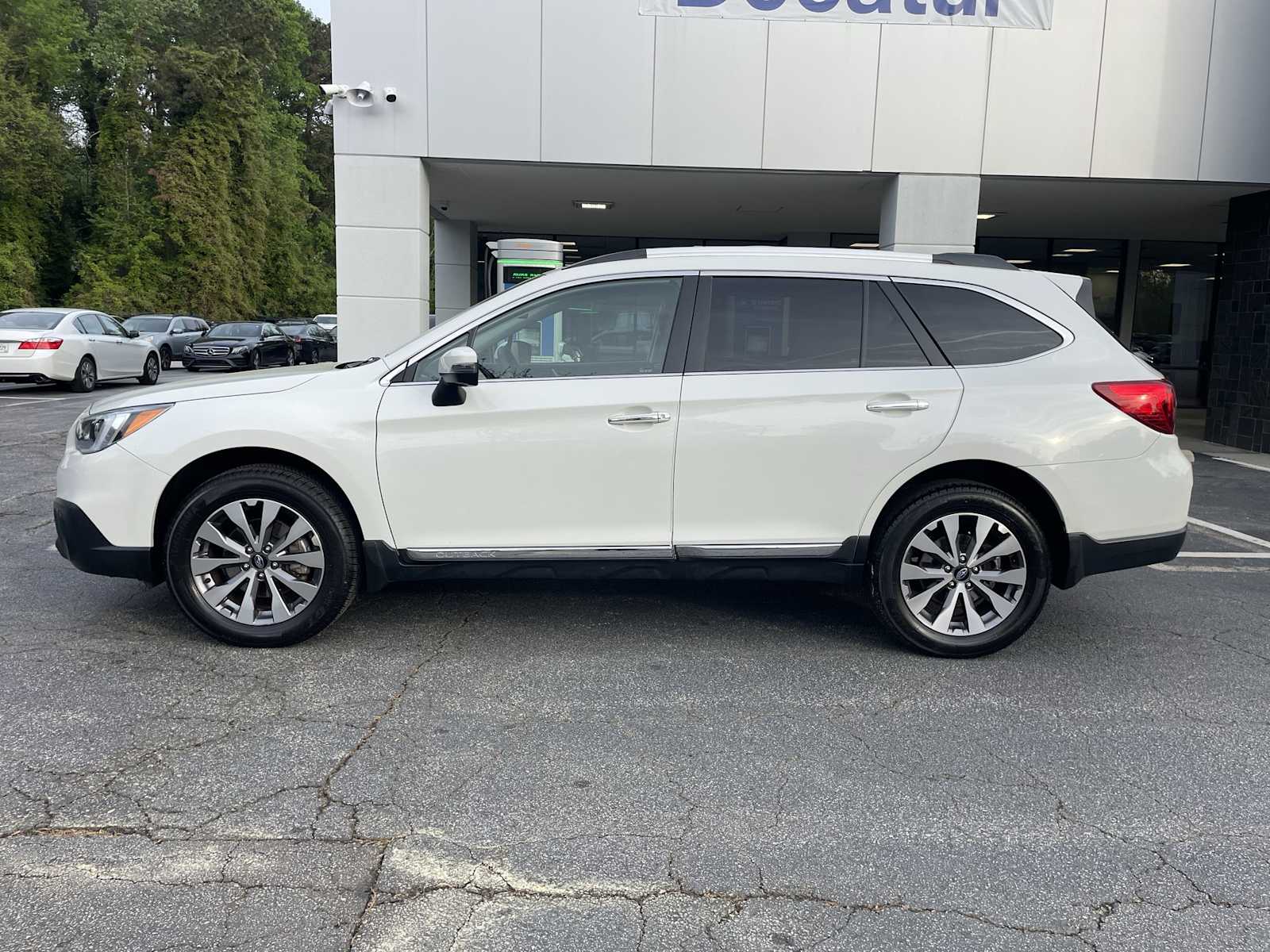 Thumbnail: 2017 Subaru Outback - 2