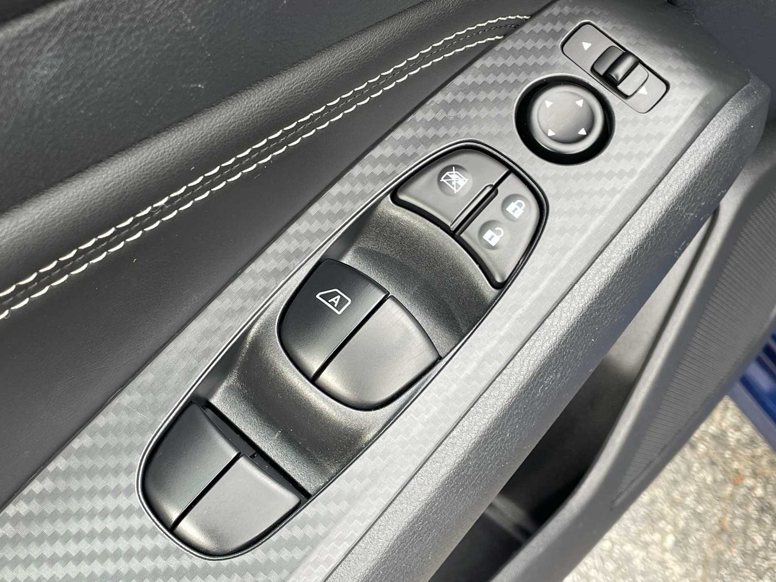 Thumbnail: 2020 Nissan Altima - 12