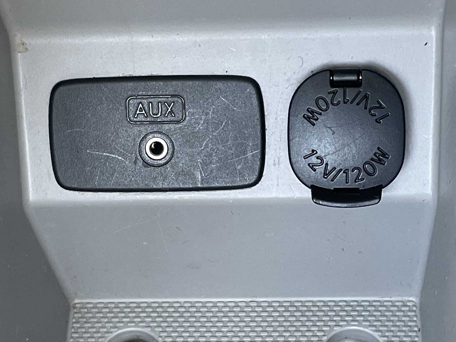 Thumbnail: 2010 Subaru Forester - 22