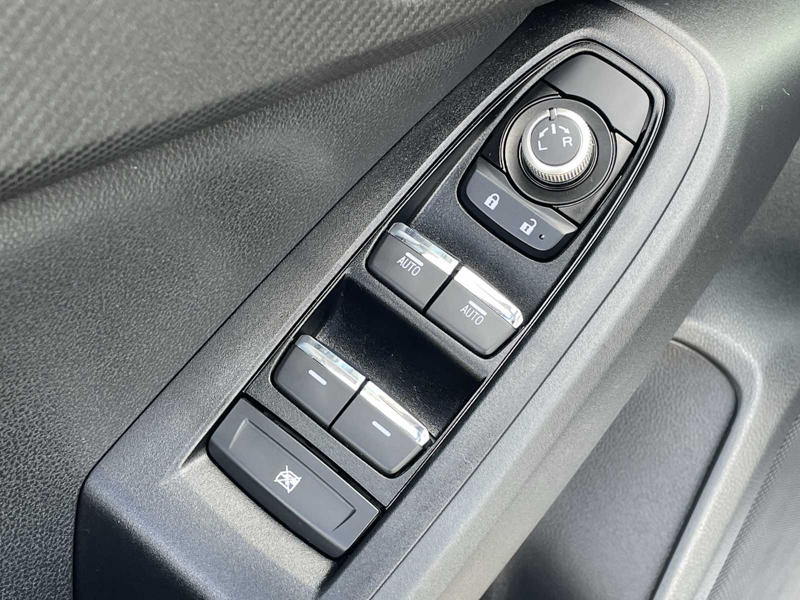 Thumbnail: 2025 Subaru Crosstrek - 13