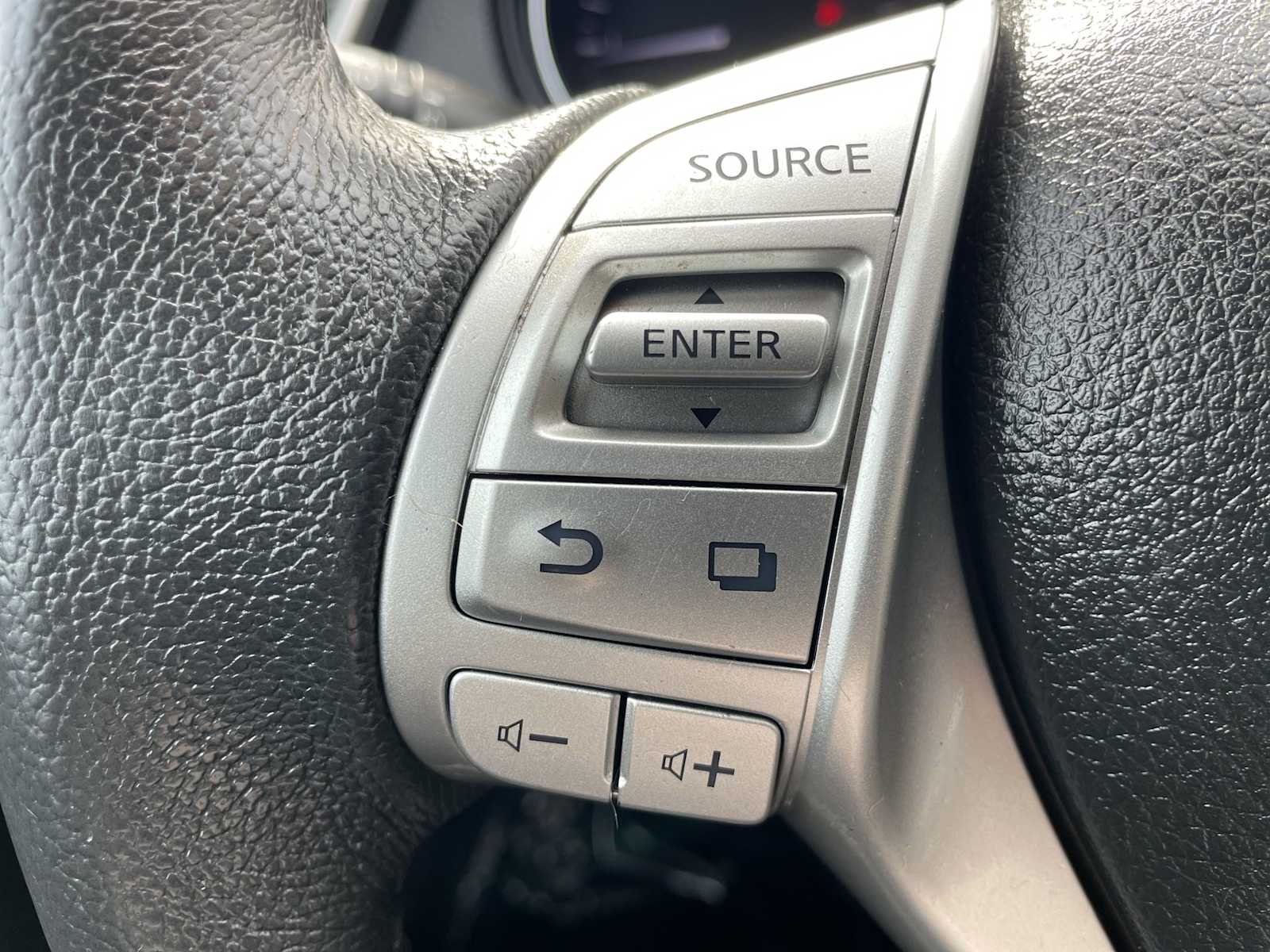 Thumbnail: 2016 Nissan Rogue - 14