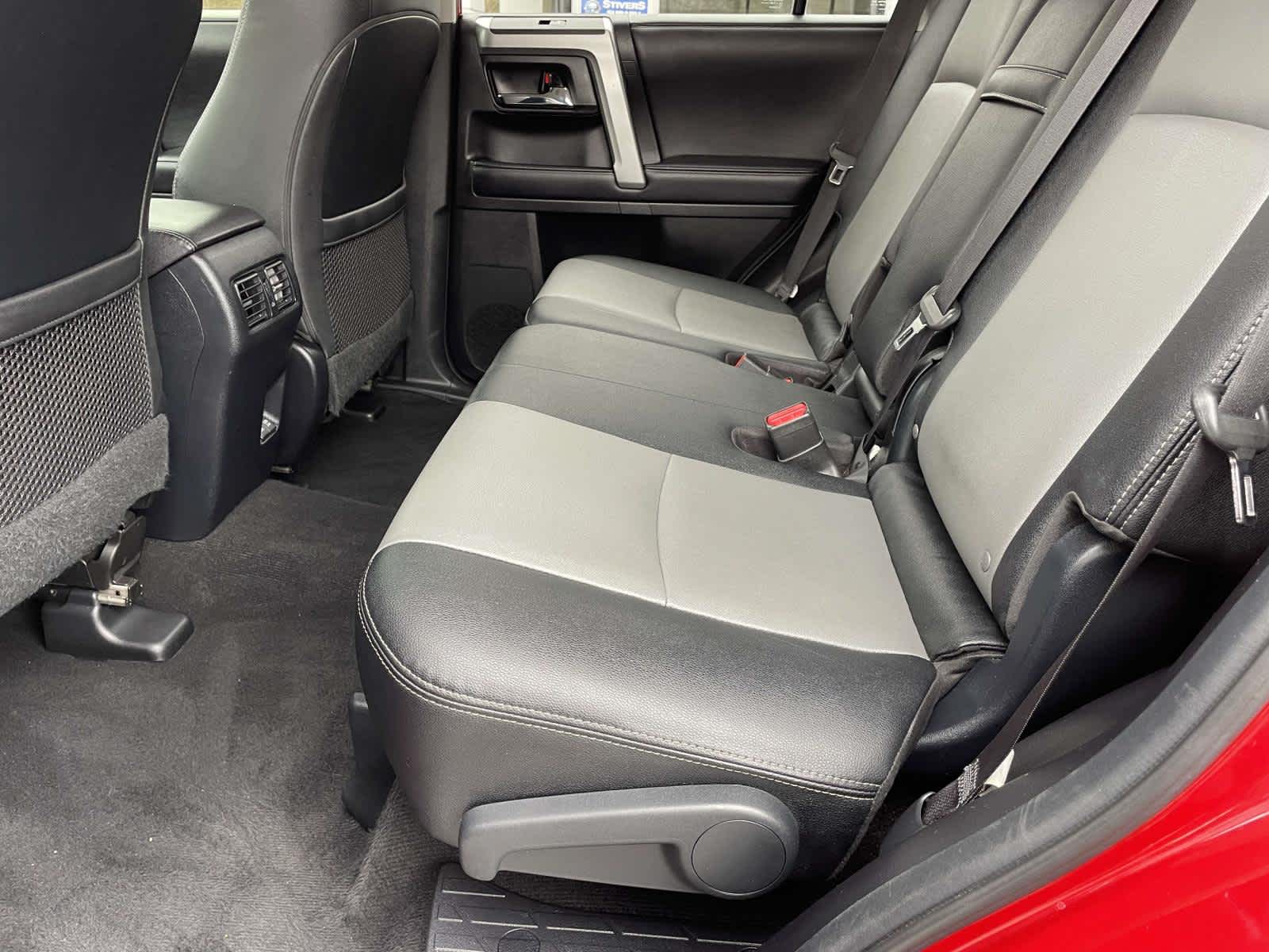 Thumbnail: 2020 Toyota 4Runner - 10