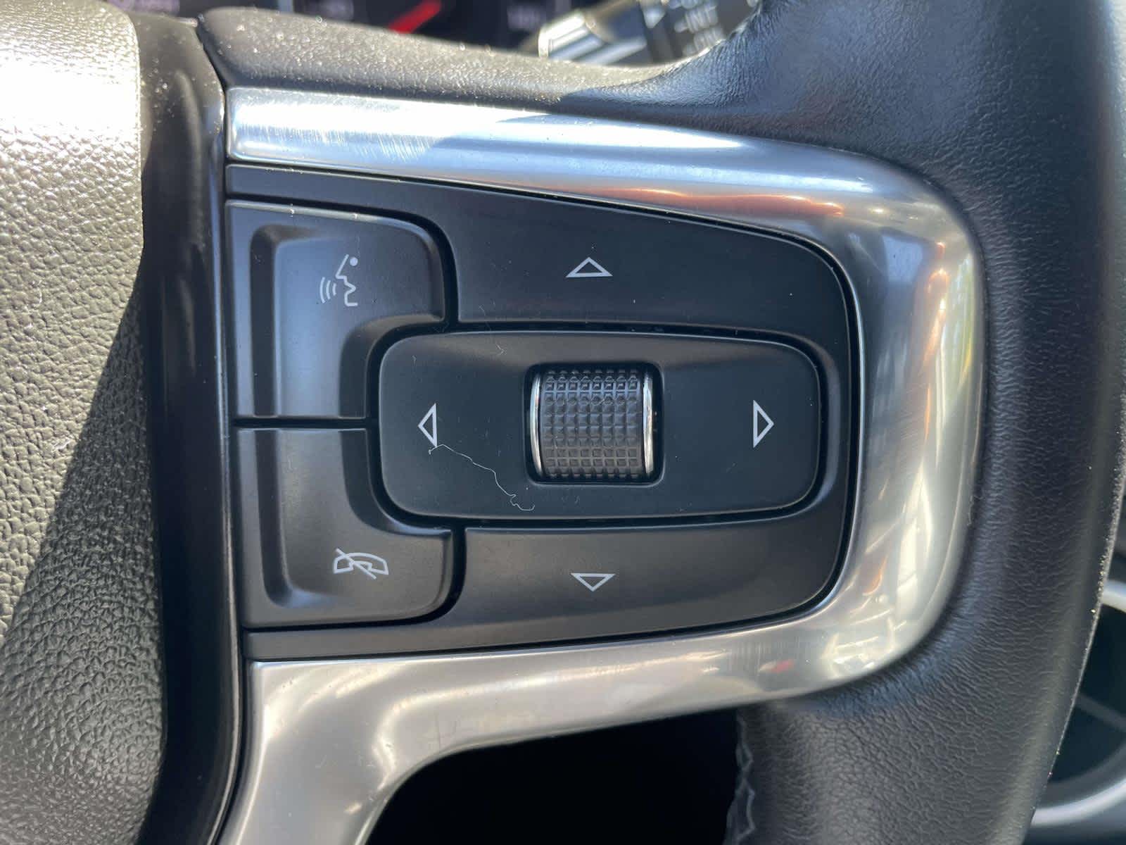 Thumbnail: 2022 Chevrolet Blazer - 18