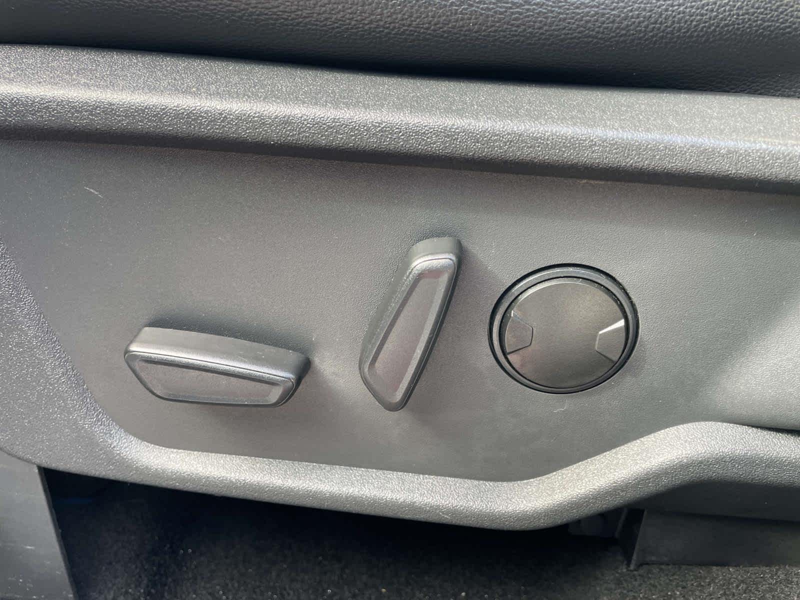 Thumbnail: 2022 Ford Bronco - 16