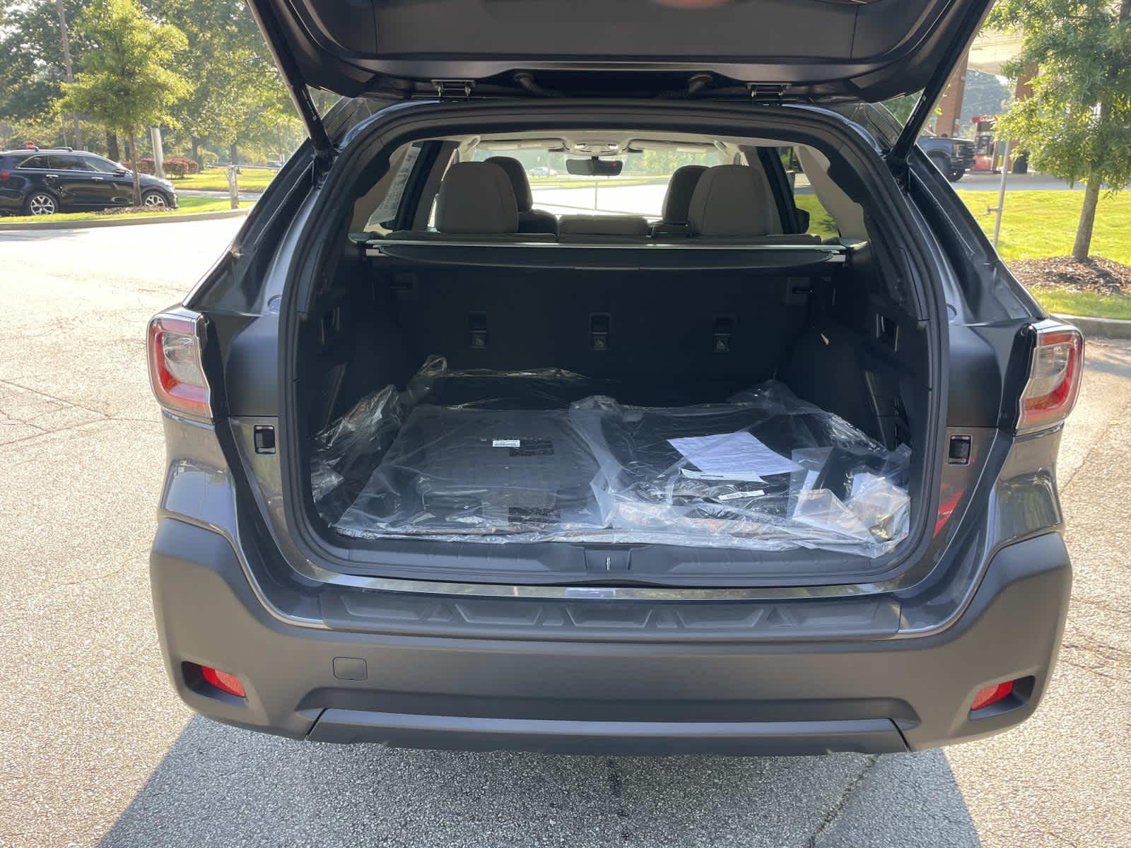 Thumbnail: 2025 Subaru Outback - 4