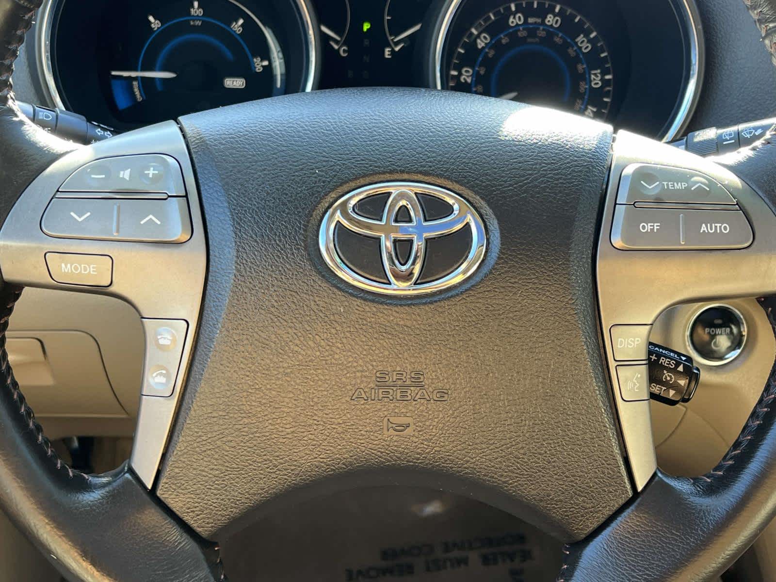 Thumbnail: 2010 Toyota Highlander - 18