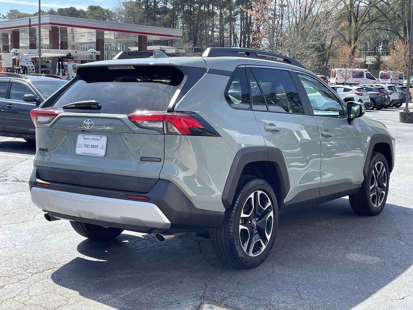 Thumbnail: 2019 Toyota RAV4 - 4