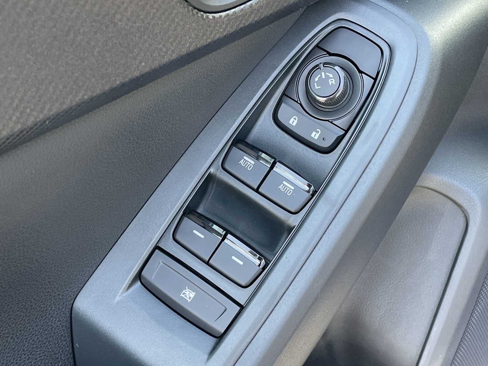 Thumbnail: 2026 Subaru Crosstrek - 12