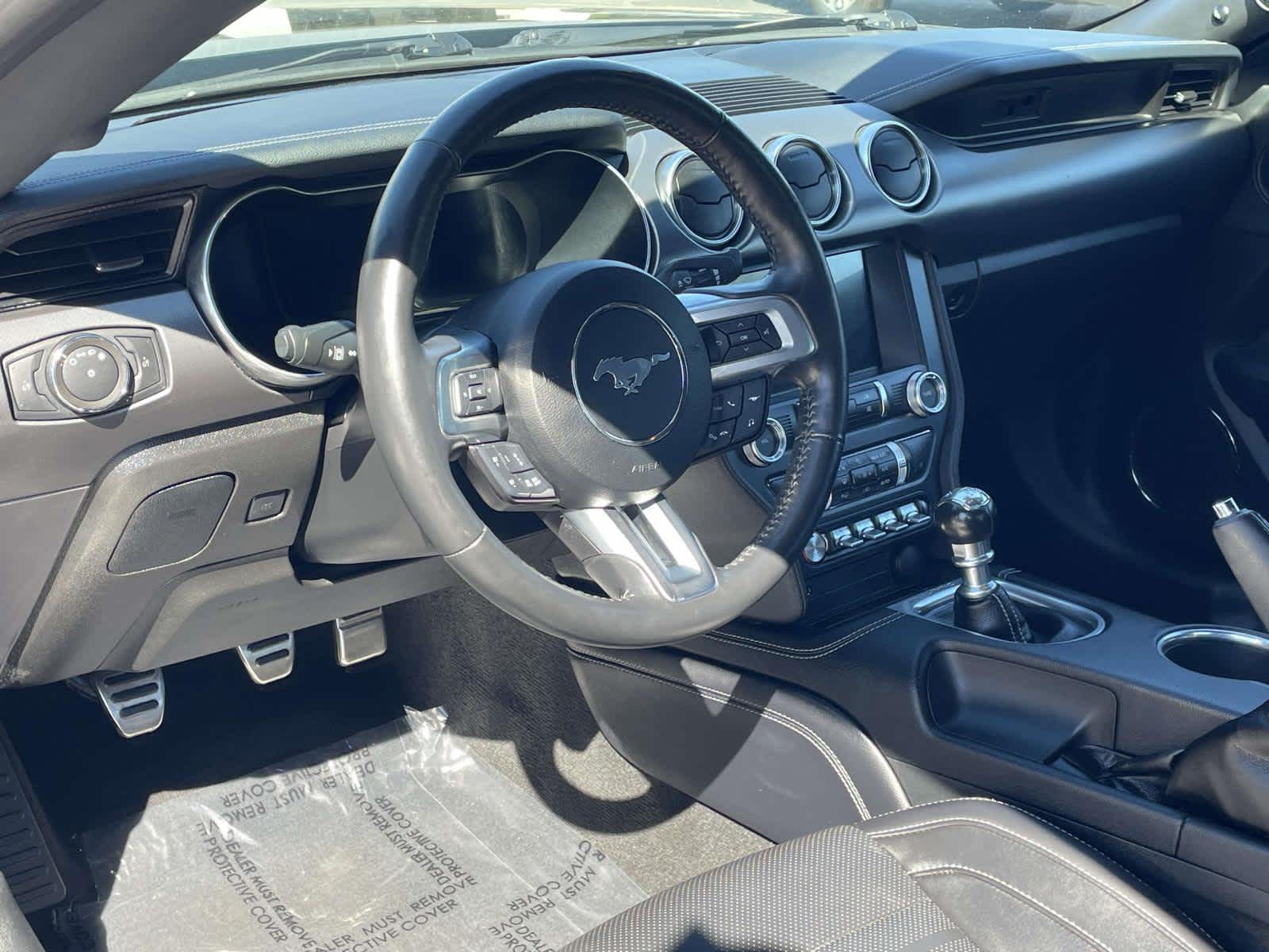 Thumbnail: 2022 Ford Mustang - 20