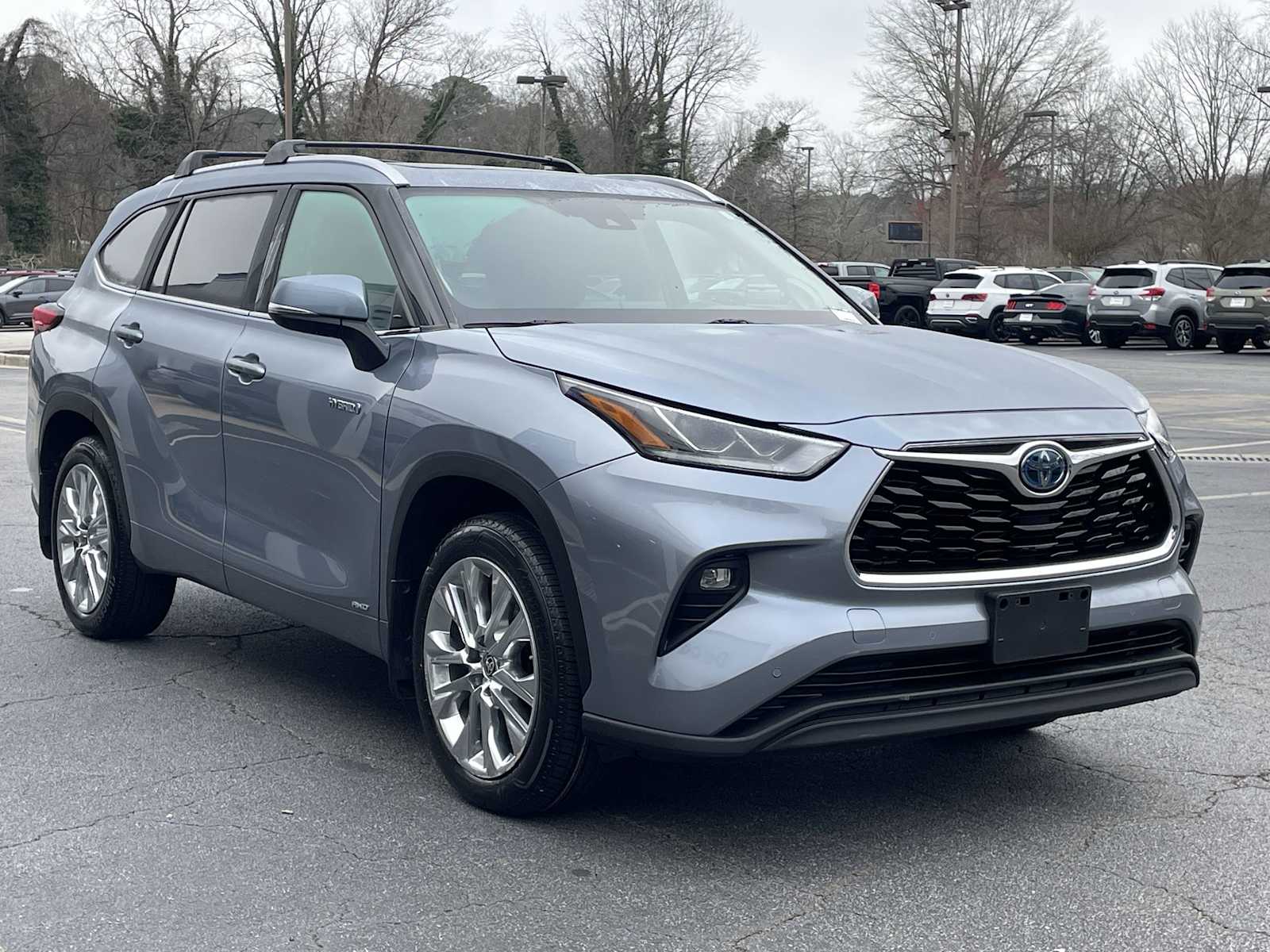 Thumbnail: 2020 Toyota Highlander - 5