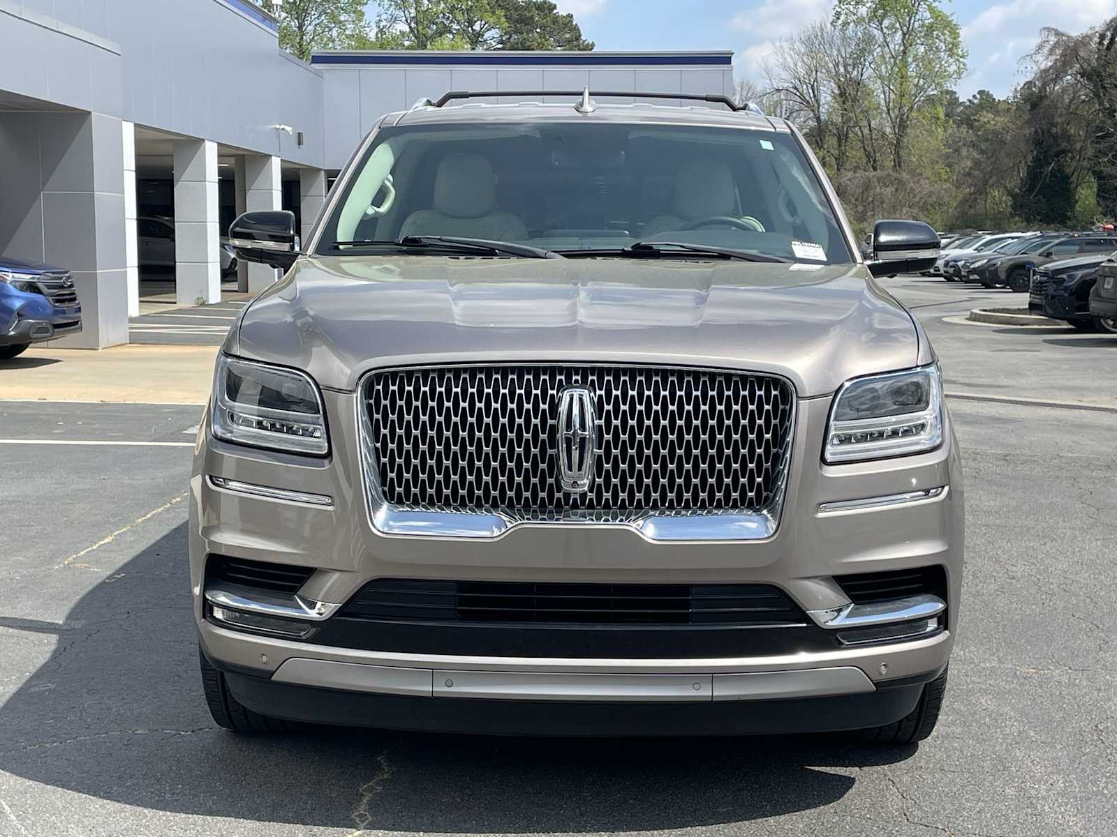 Thumbnail: 2019 Lincoln Navigator - 7