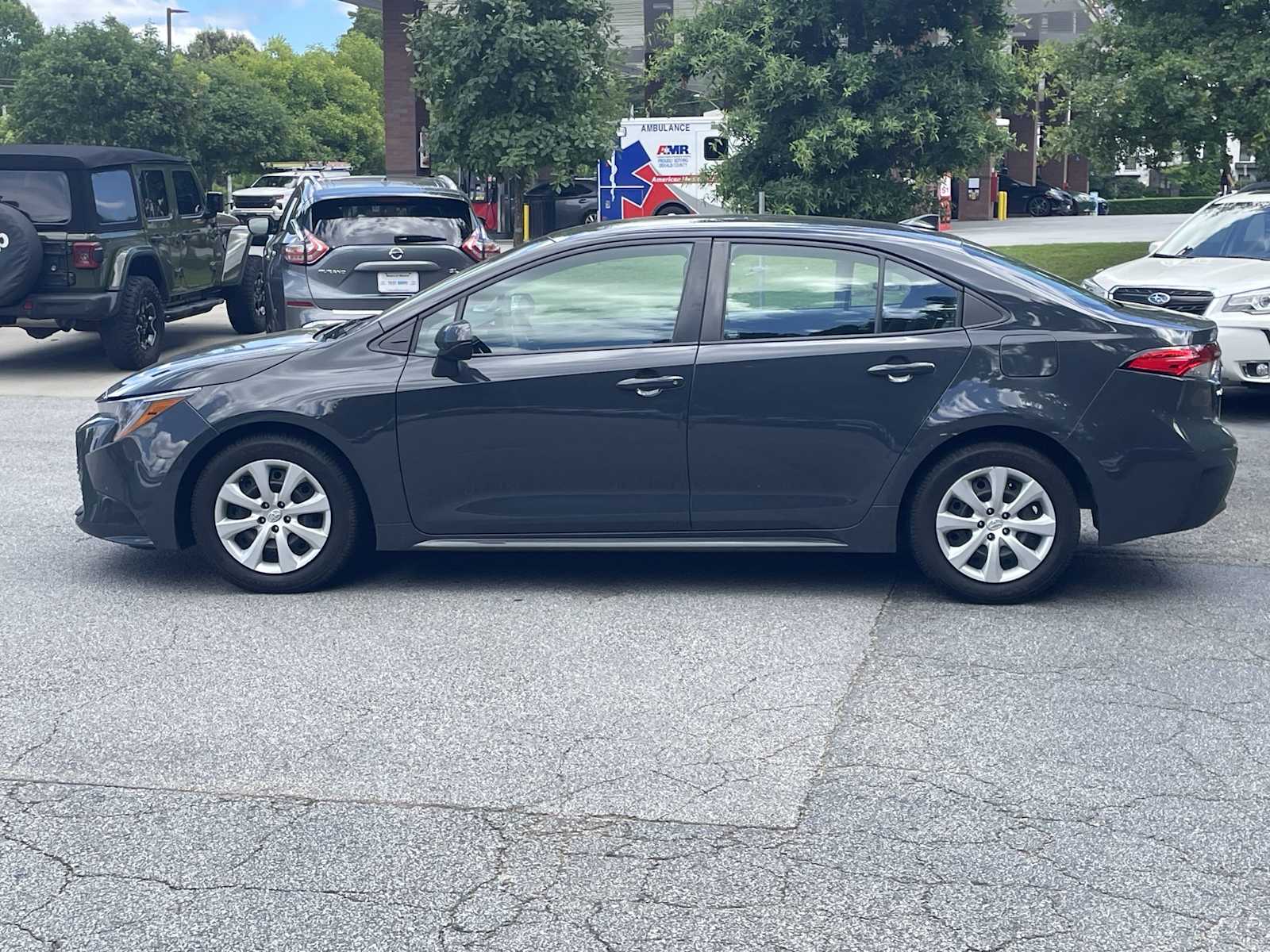Thumbnail: 2023 Toyota Corolla - 2