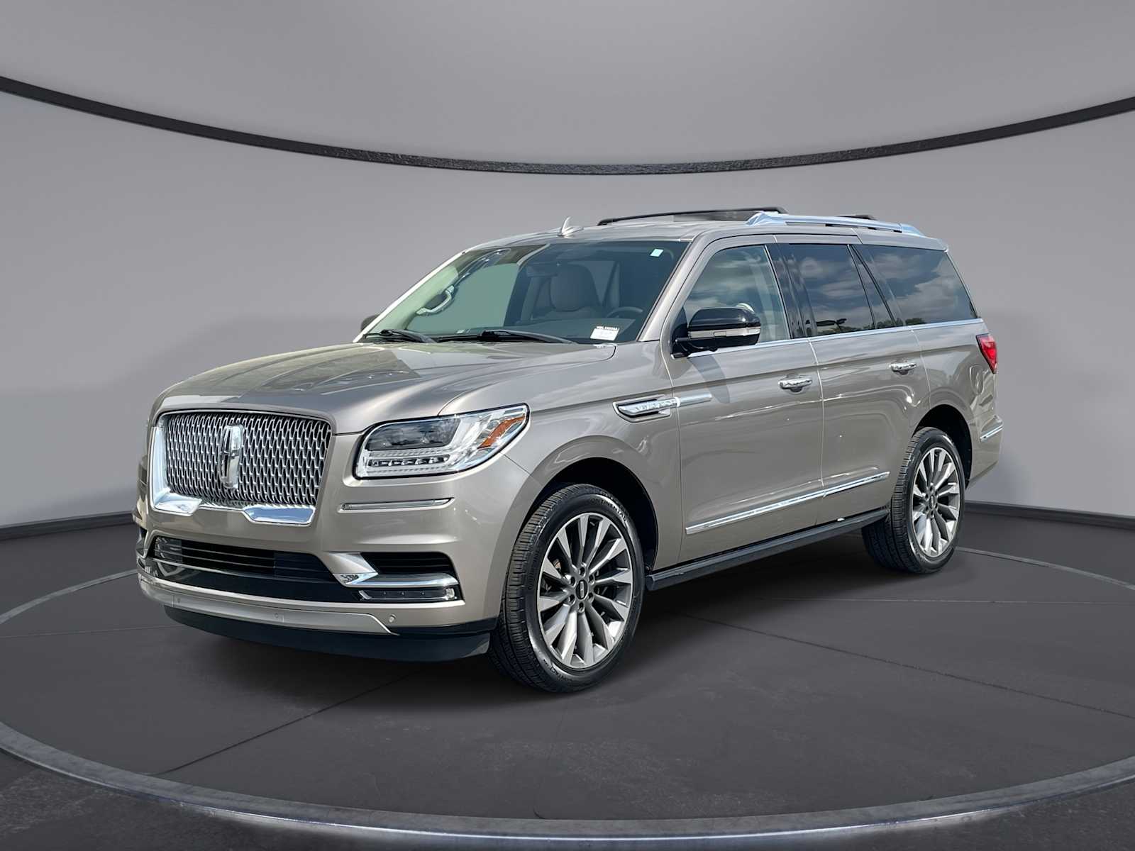 Thumbnail: 2019 Lincoln Navigator - 2