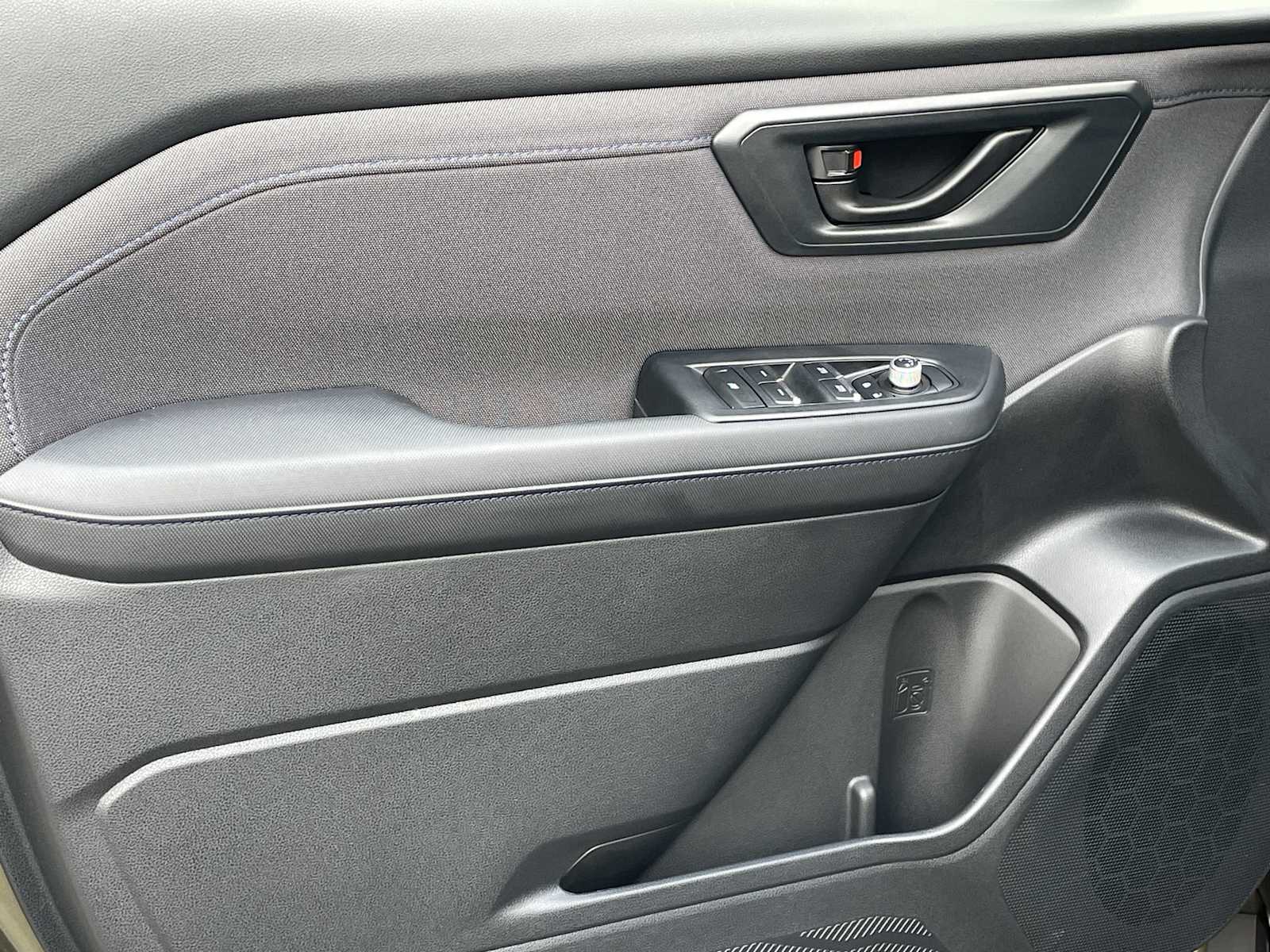 Thumbnail: 2025 Subaru Forester - 12