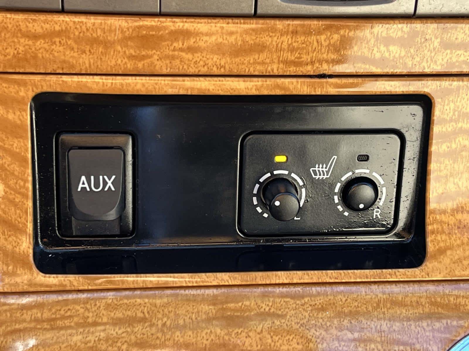 Thumbnail: 2010 Toyota Highlander - 22