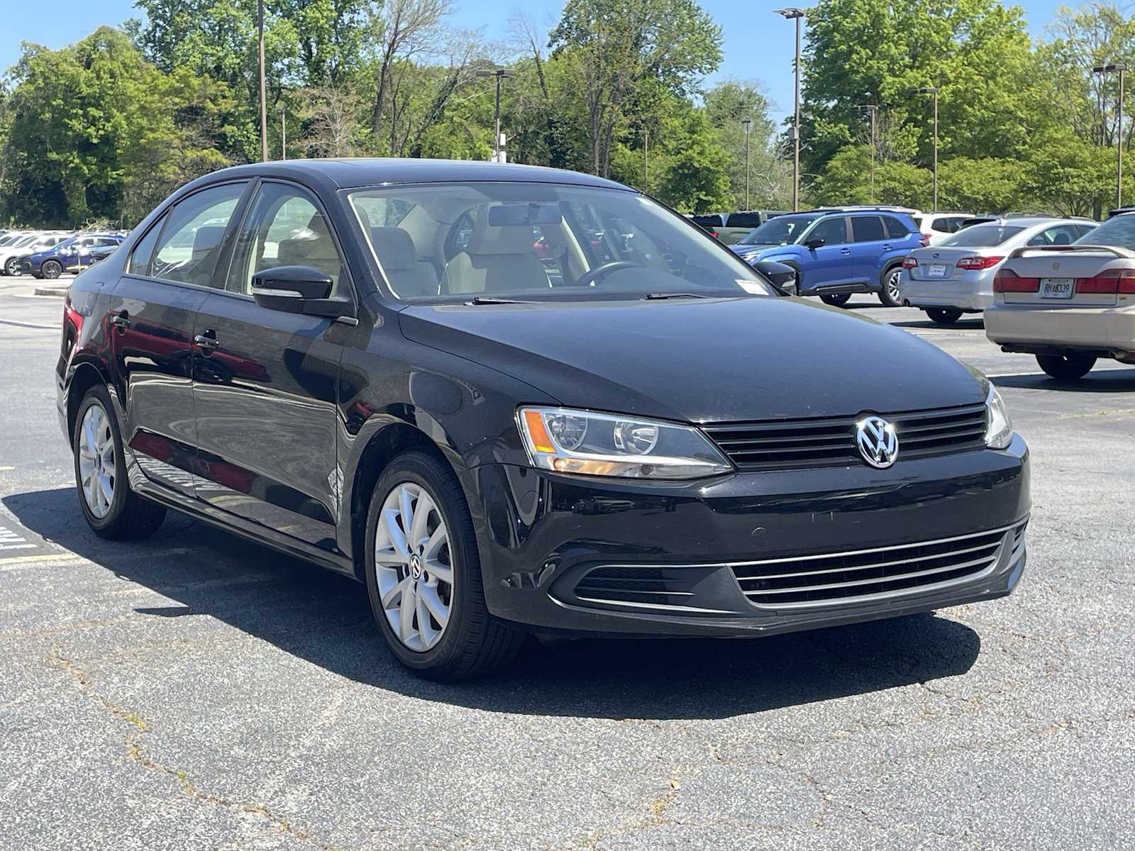 Thumbnail: 2012 Volkswagen Jetta - 5