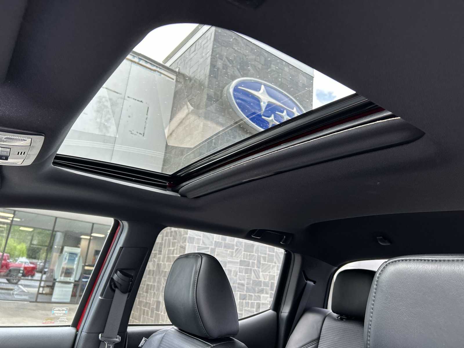 Thumbnail: 2019 Toyota Tacoma - 10