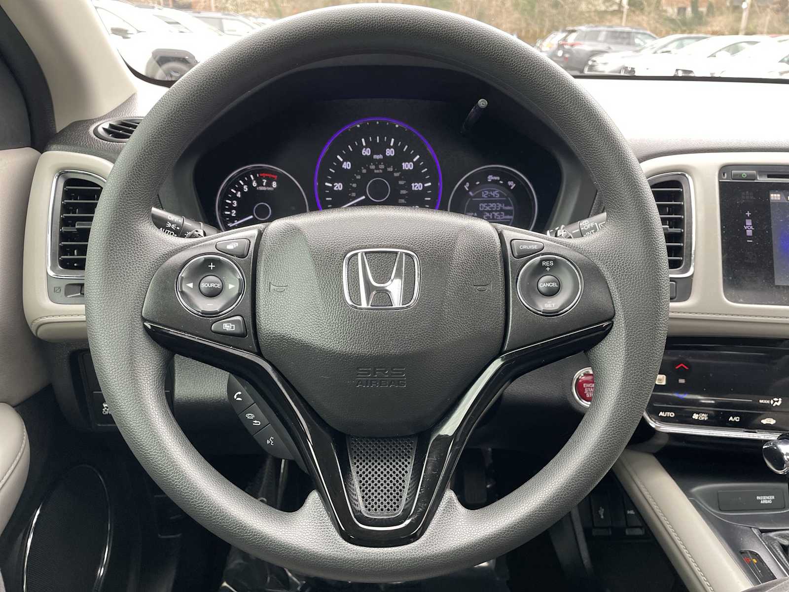 Thumbnail: 2018 Honda HR-V - 14