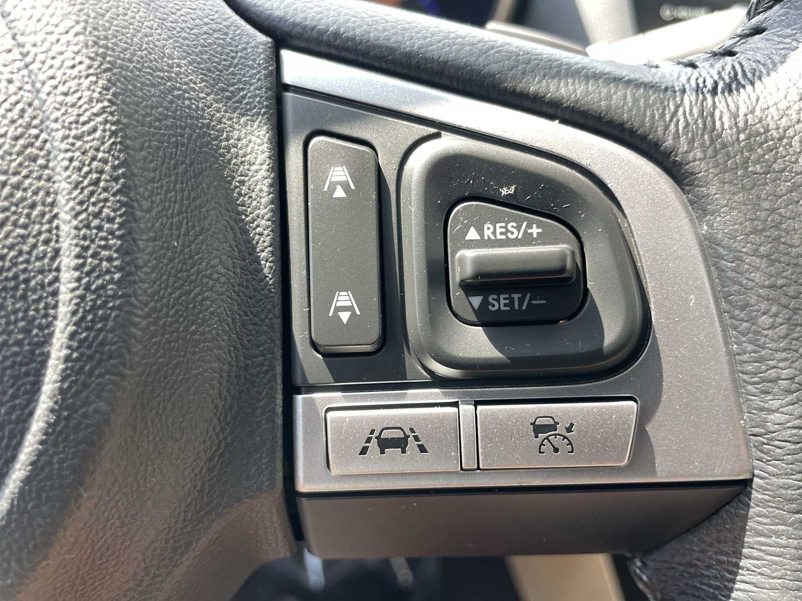 Thumbnail: 2016 Subaru Outback - 18