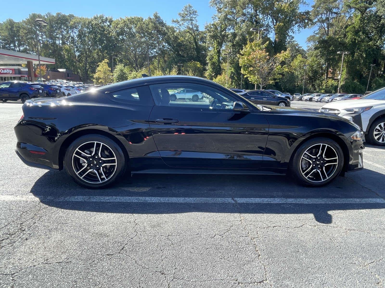 Thumbnail: 2022 Ford Mustang - 8