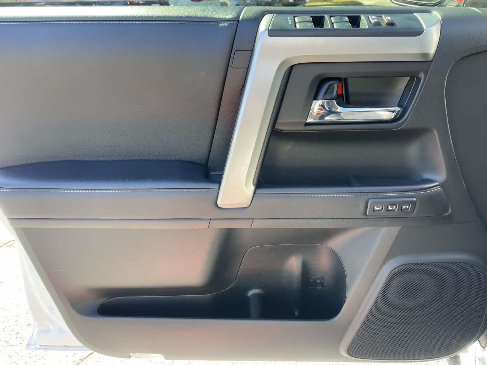 Thumbnail: 2023 Toyota 4Runner - 20