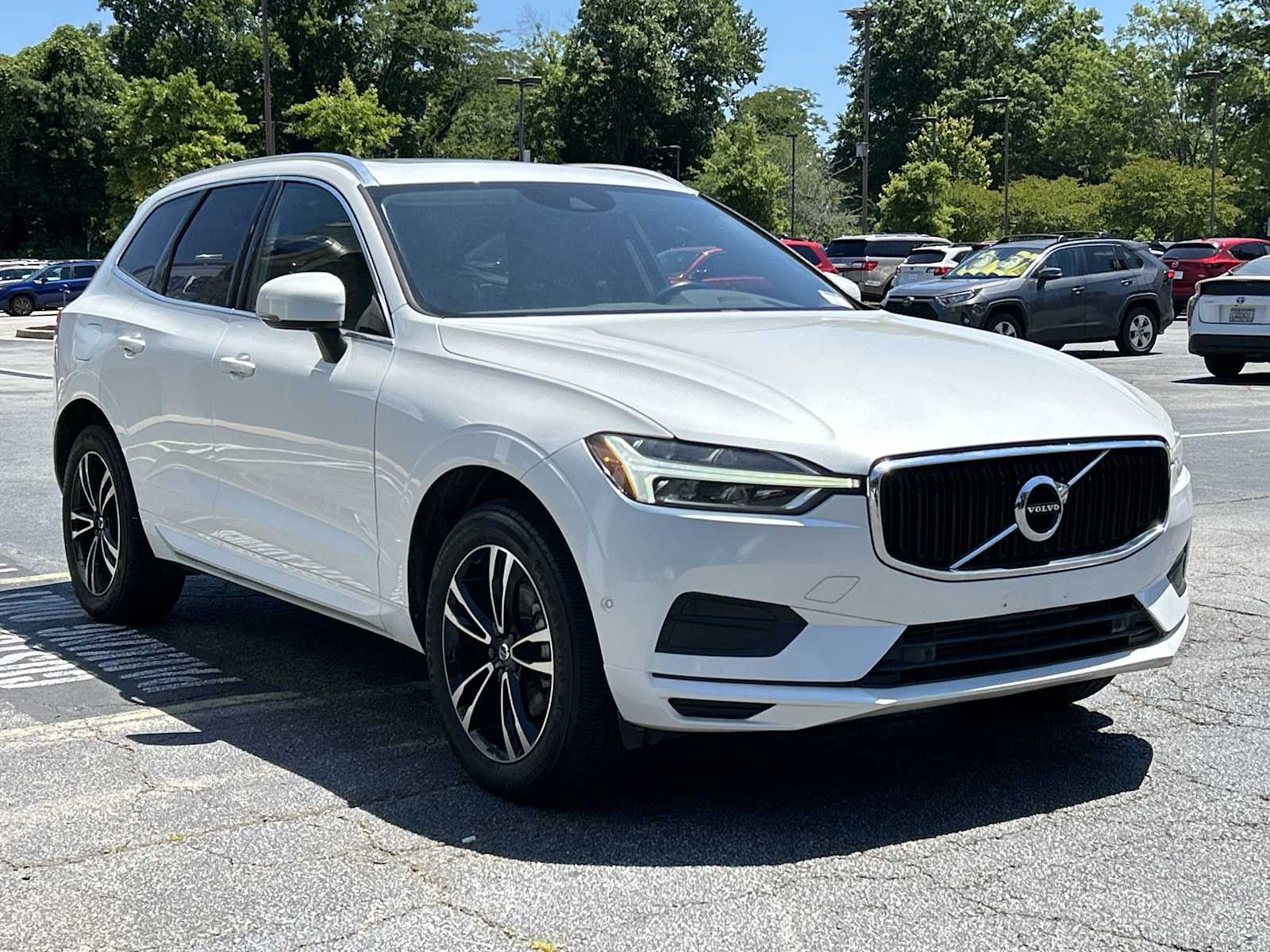Thumbnail: 2019 Volvo XC60 - 5