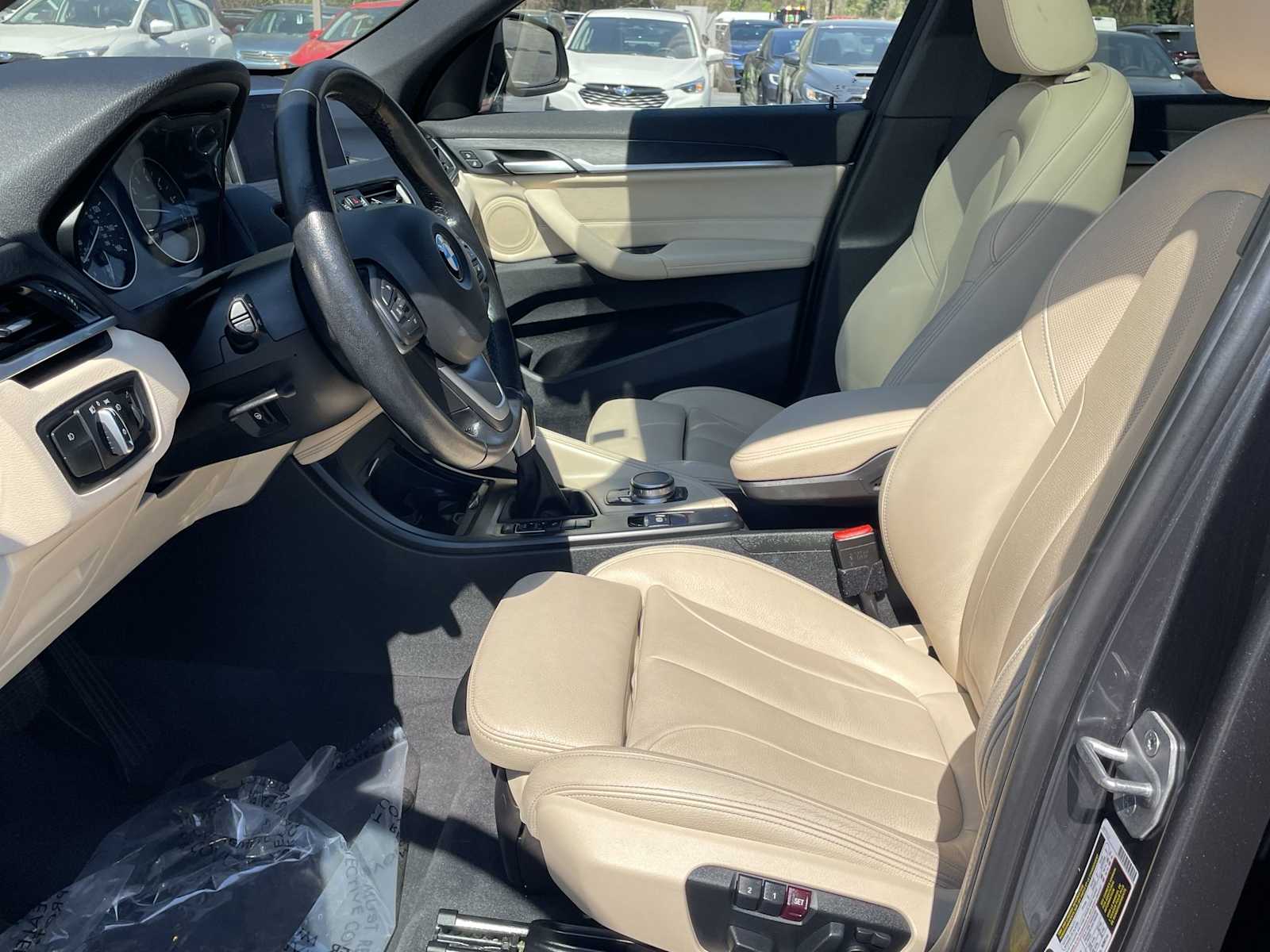 Thumbnail: 2017 BMW X1 - 10