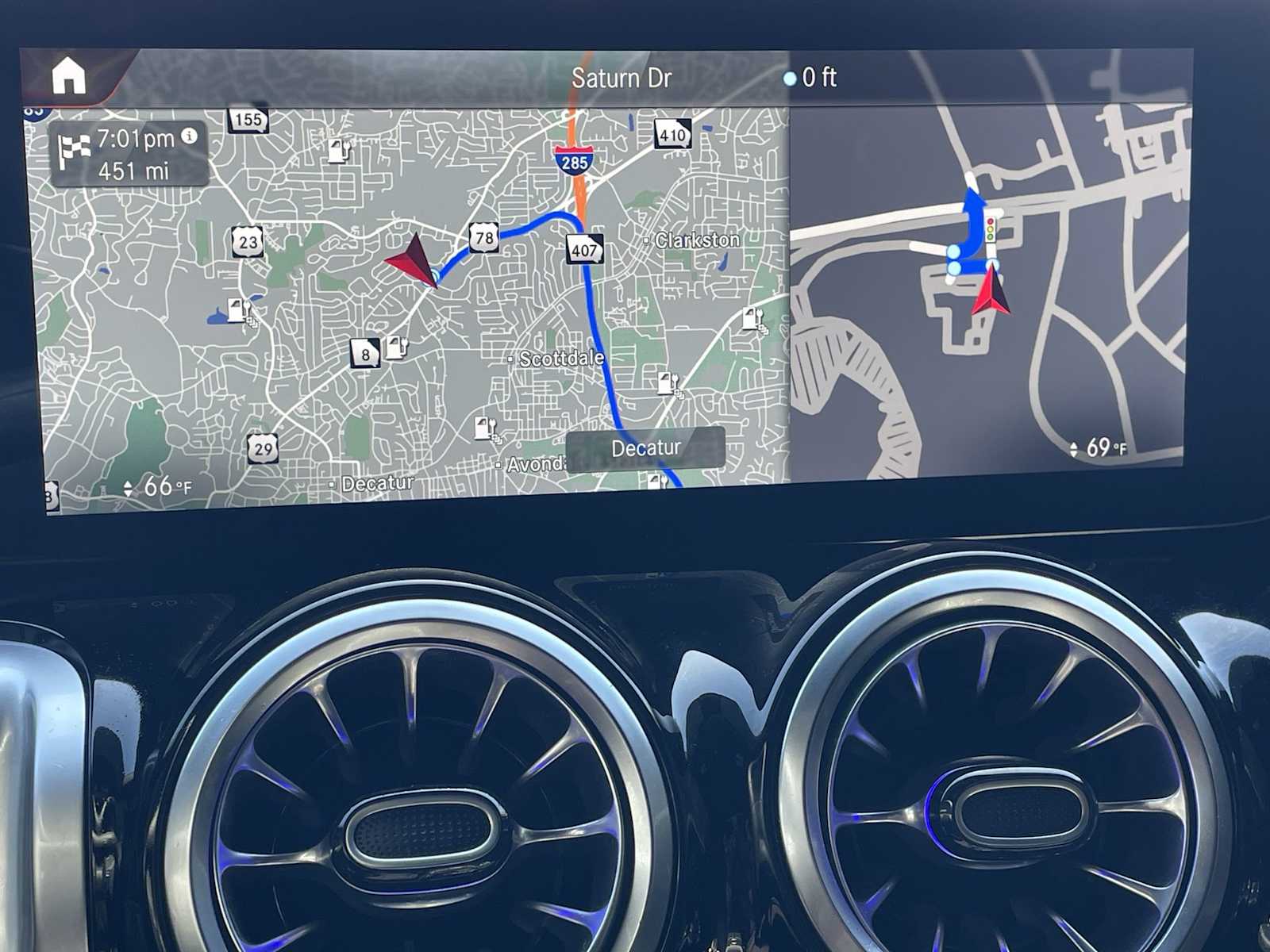 Thumbnail: 2023 Mercedes-Benz EQB - 18