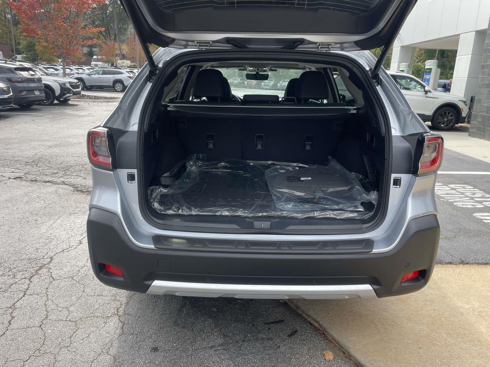 Thumbnail: 2025 Subaru Outback - 4