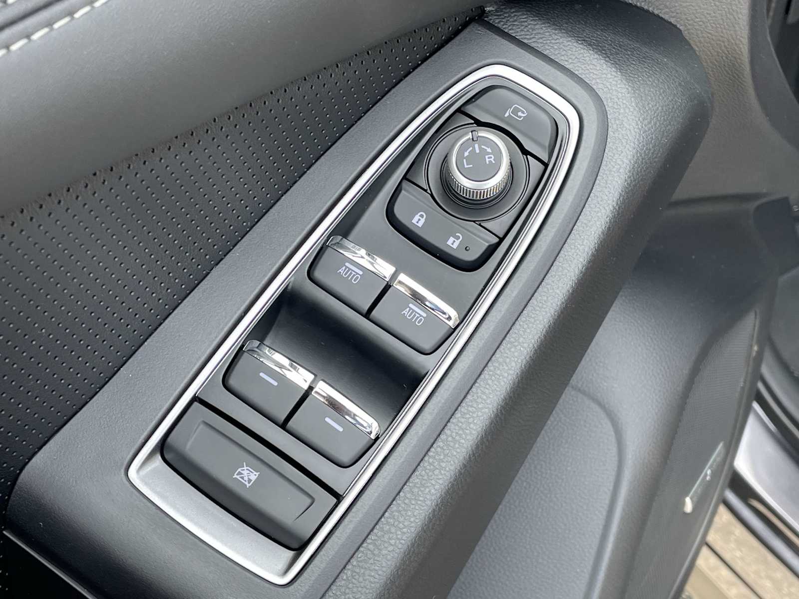 Thumbnail: 2026 Subaru Ascent - 12