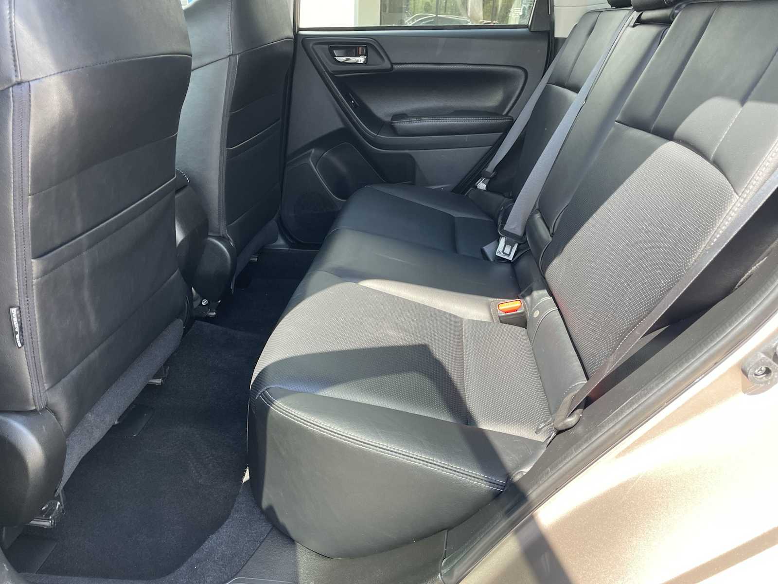 Thumbnail: 2015 Subaru Forester - 10