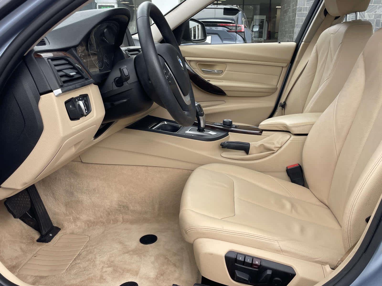 Thumbnail: 2014 BMW 3 Series - 13