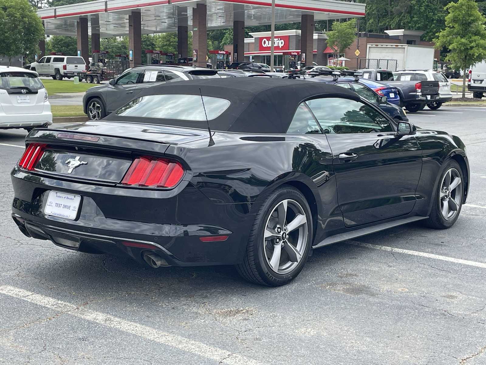 Thumbnail: 2017 Ford Mustang - 4