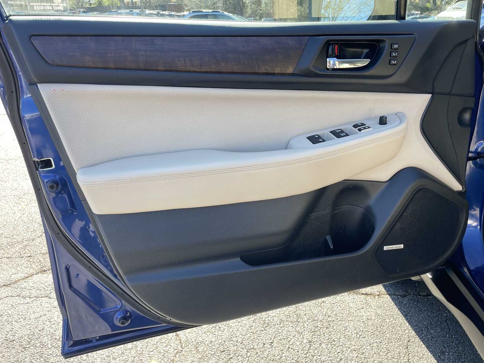 Thumbnail: 2015 Subaru Outback - 22