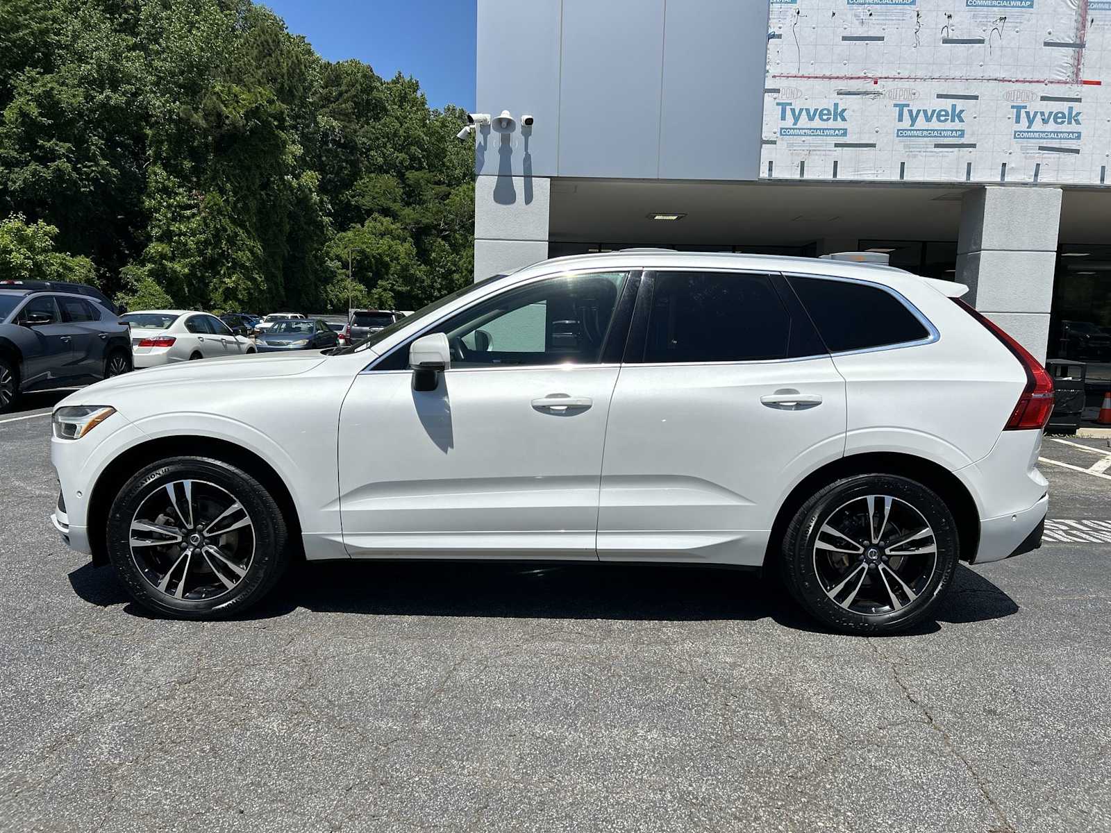 Thumbnail: 2019 Volvo XC60 - 2