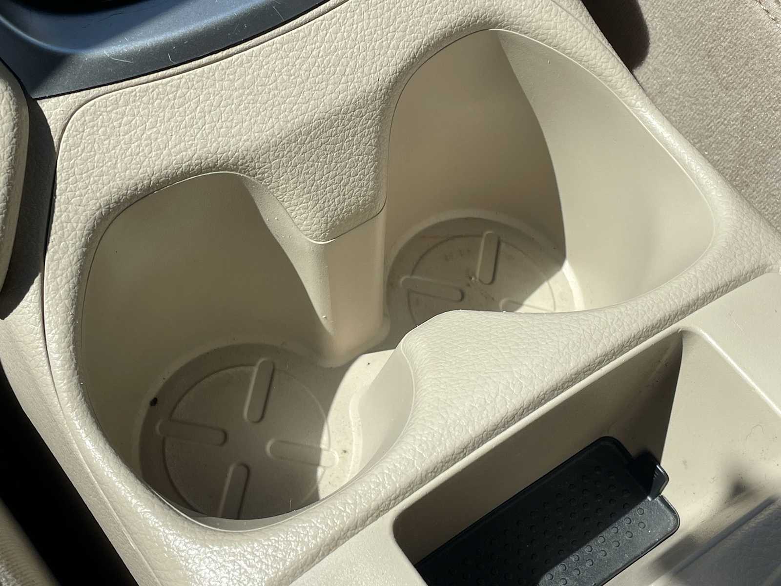 Thumbnail: 2016 Nissan Rogue - 21