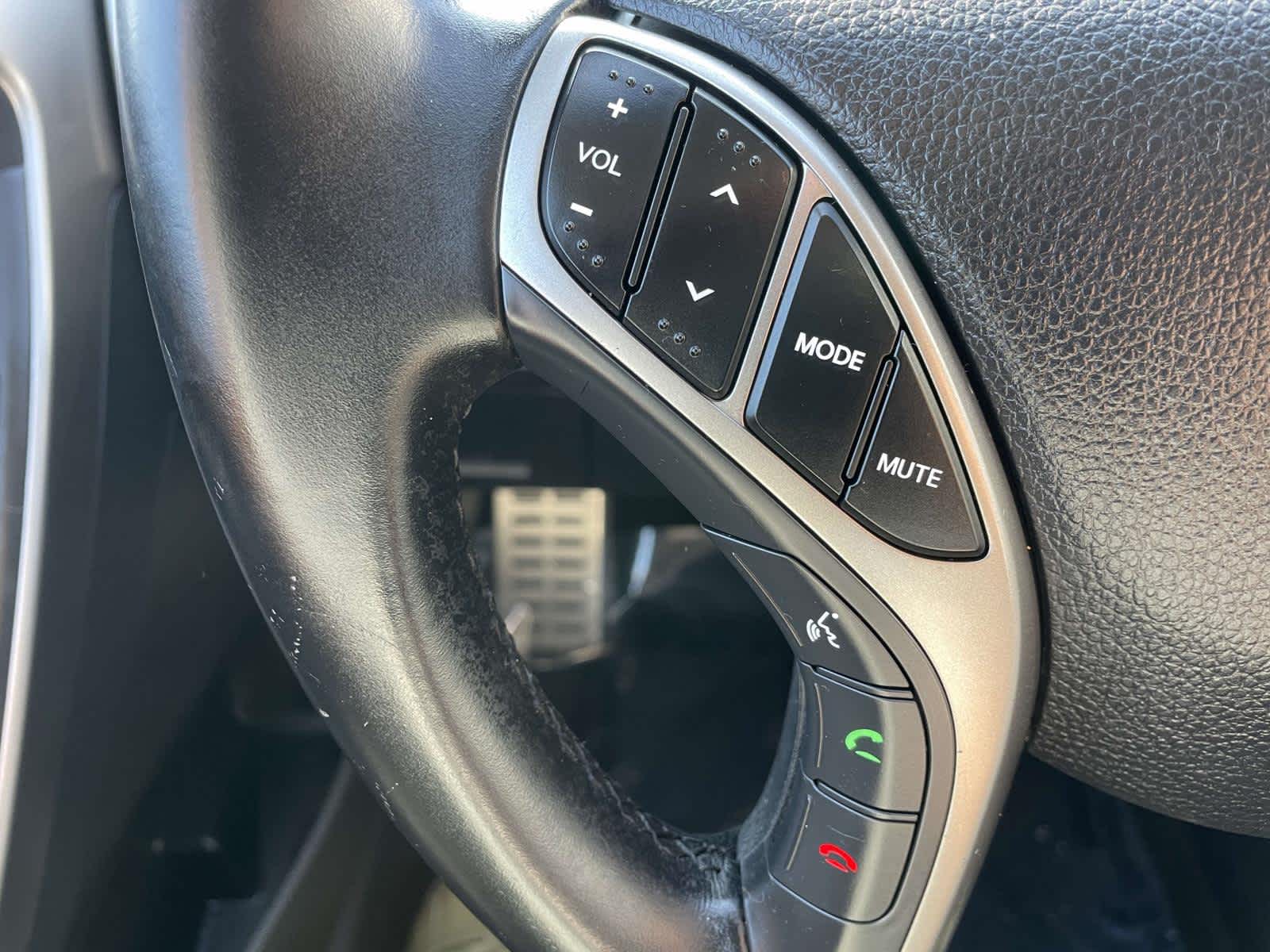 Thumbnail: 2013 Hyundai Elantra - 17