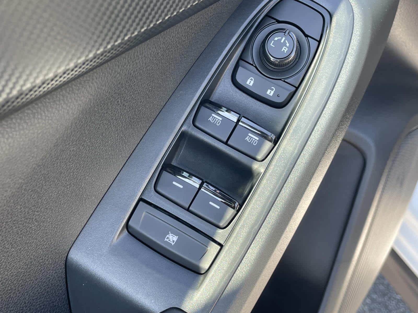 Thumbnail: 2025 Subaru Crosstrek - 8