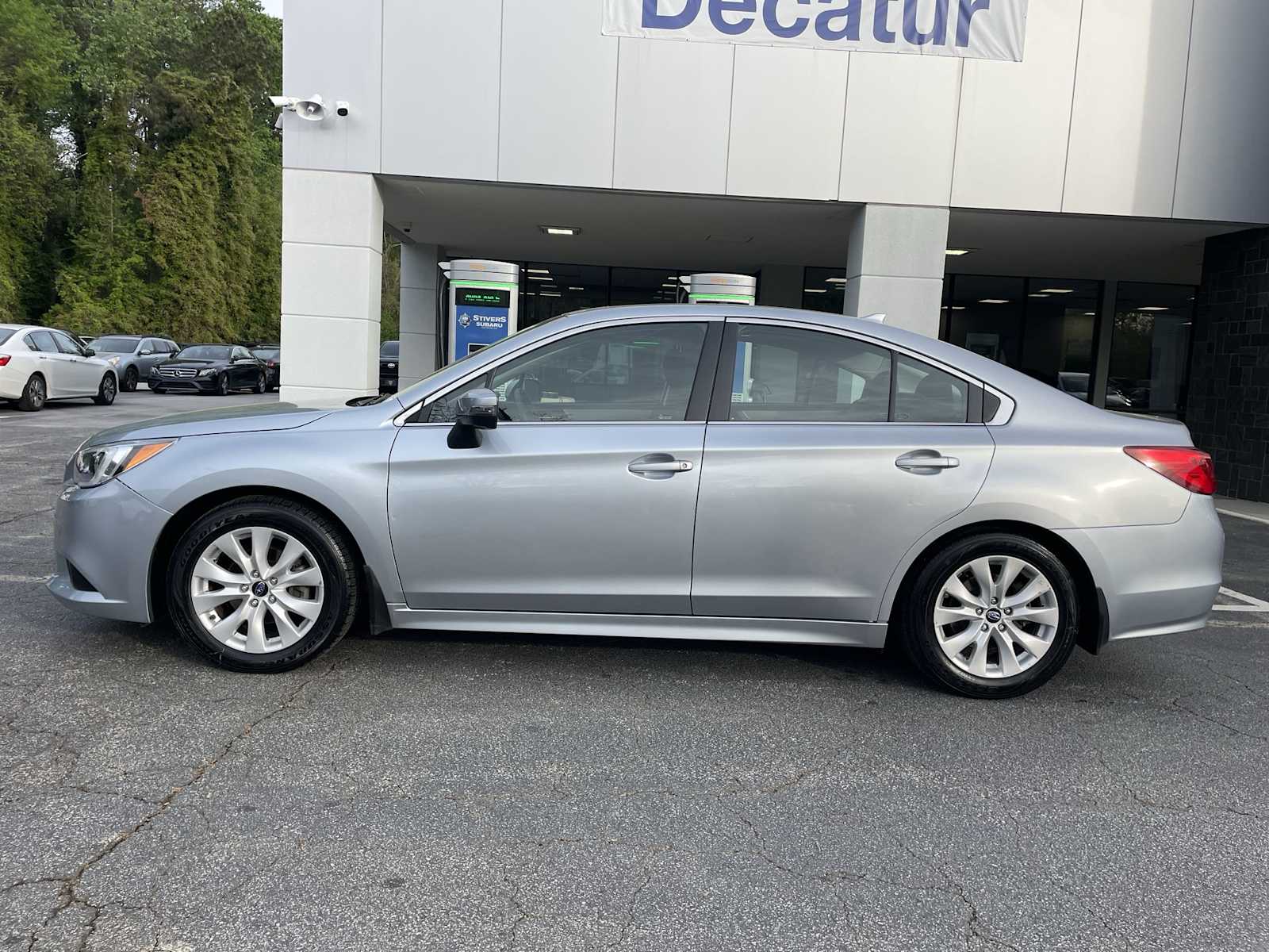 Thumbnail: 2017 Subaru Legacy - 2