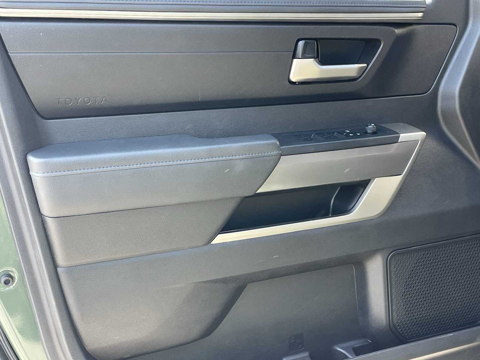 Thumbnail: 2023 Toyota Tundra - 11