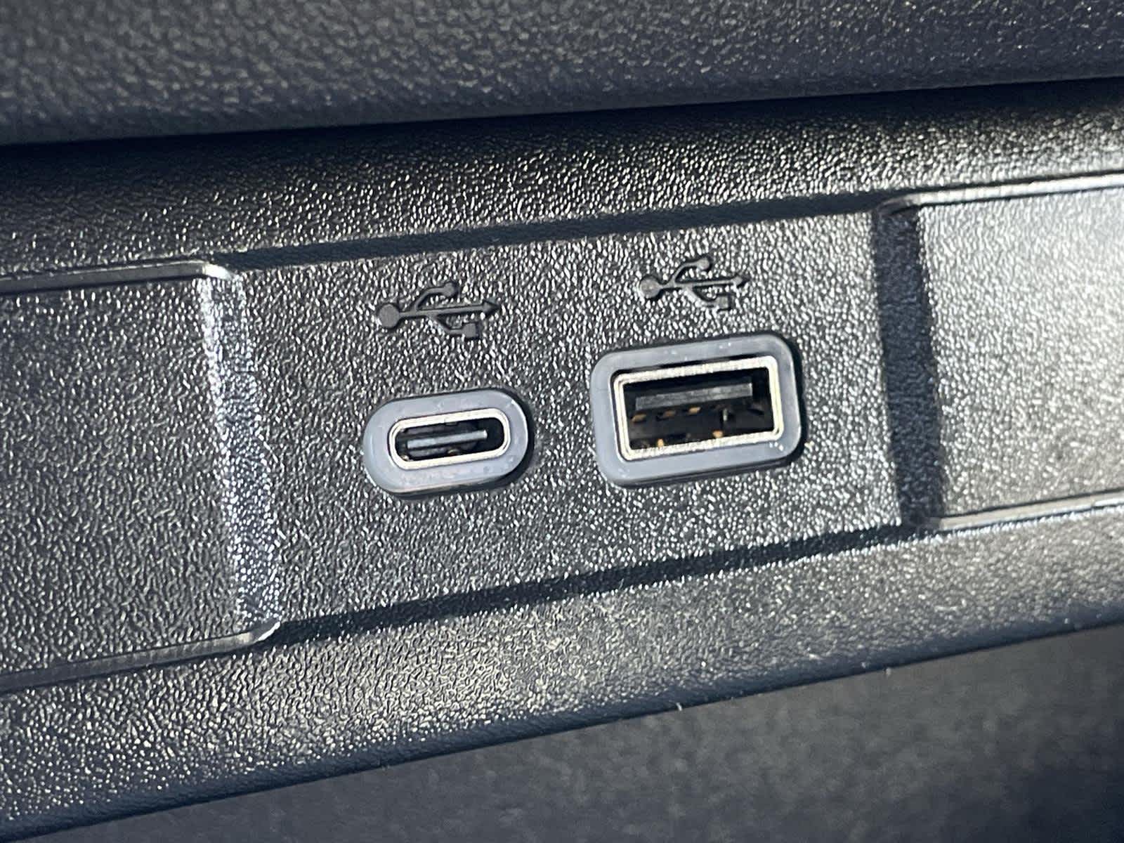 Thumbnail: 2024 GMC Canyon - 30