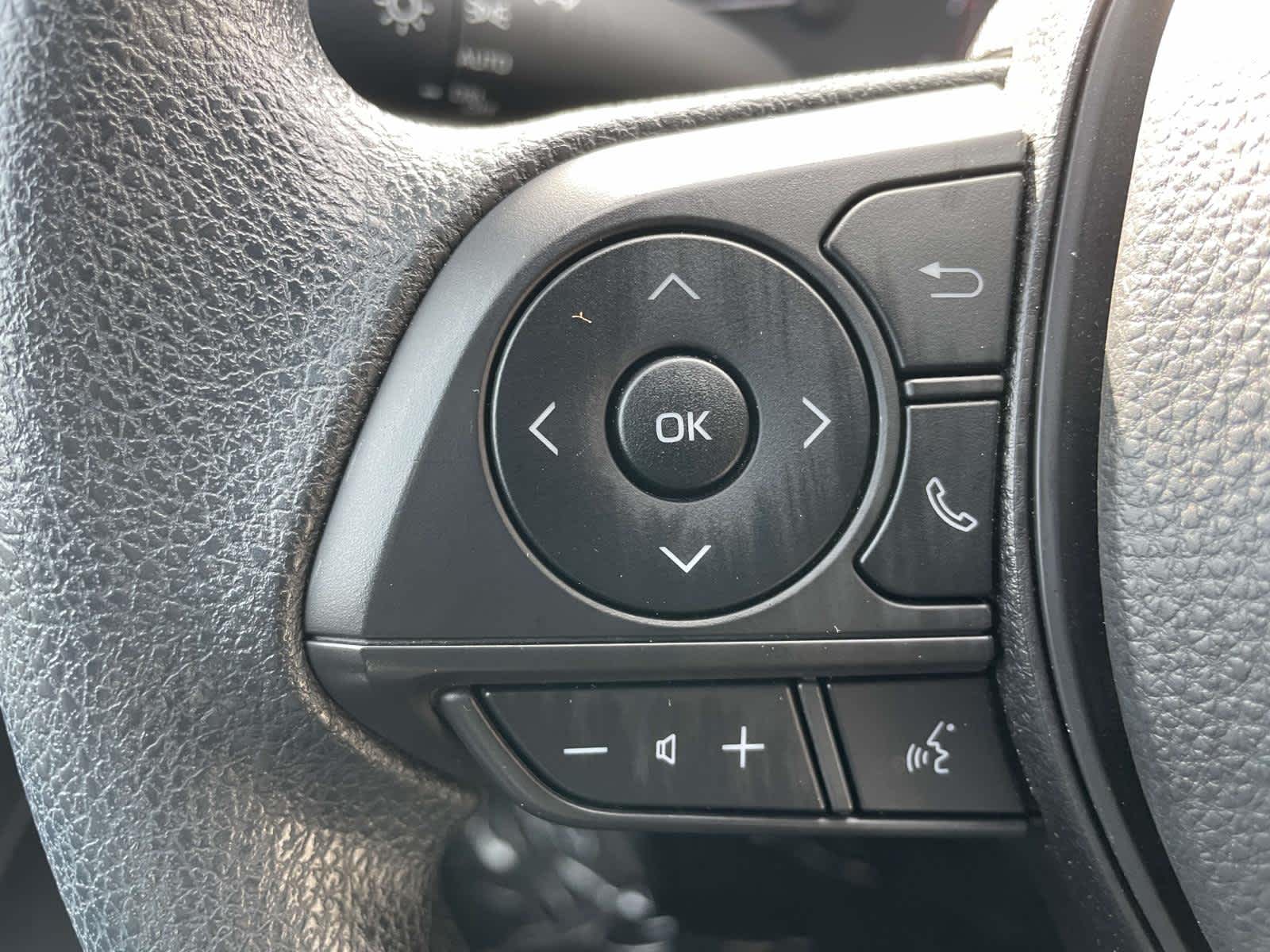 Thumbnail: 2023 Toyota Corolla - 16